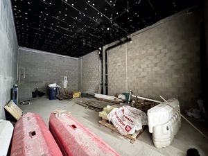 Photo 3- click for photo gallery